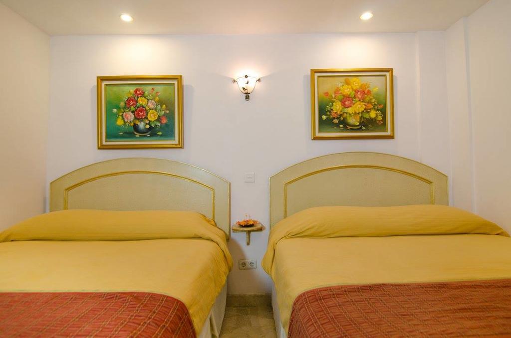 Club Bali Suites At Kota Bunga Cipanas  Εξωτερικό φωτογραφία