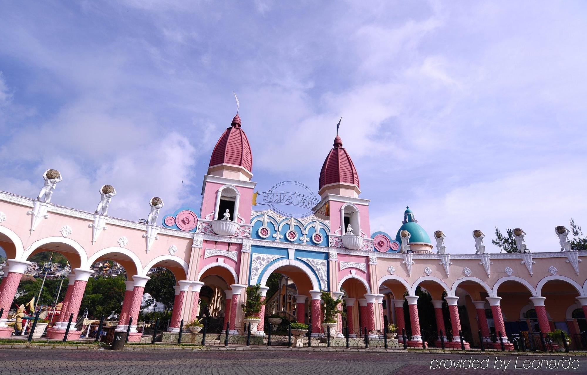 Club Bali Suites At Kota Bunga Cipanas  Εξωτερικό φωτογραφία