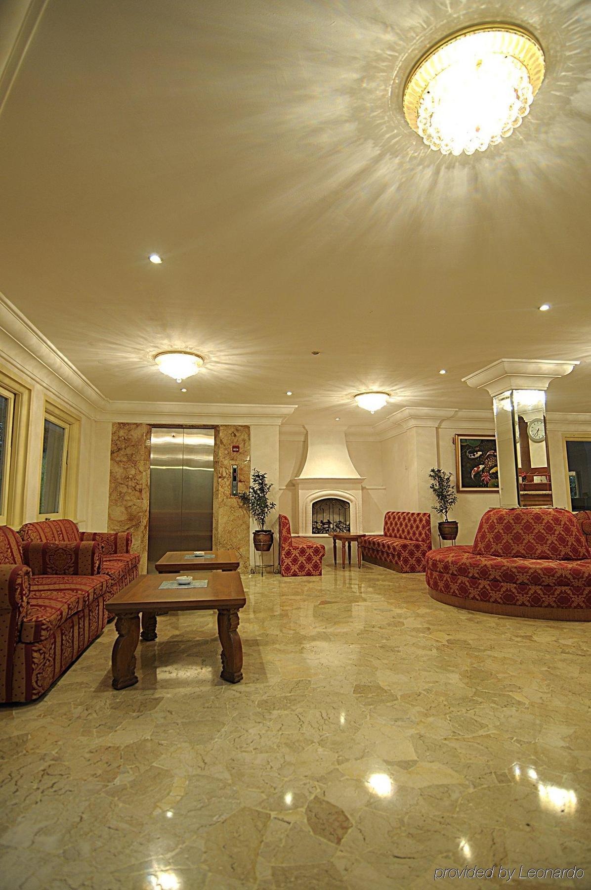 Club Bali Suites At Kota Bunga Cipanas  Εξωτερικό φωτογραφία