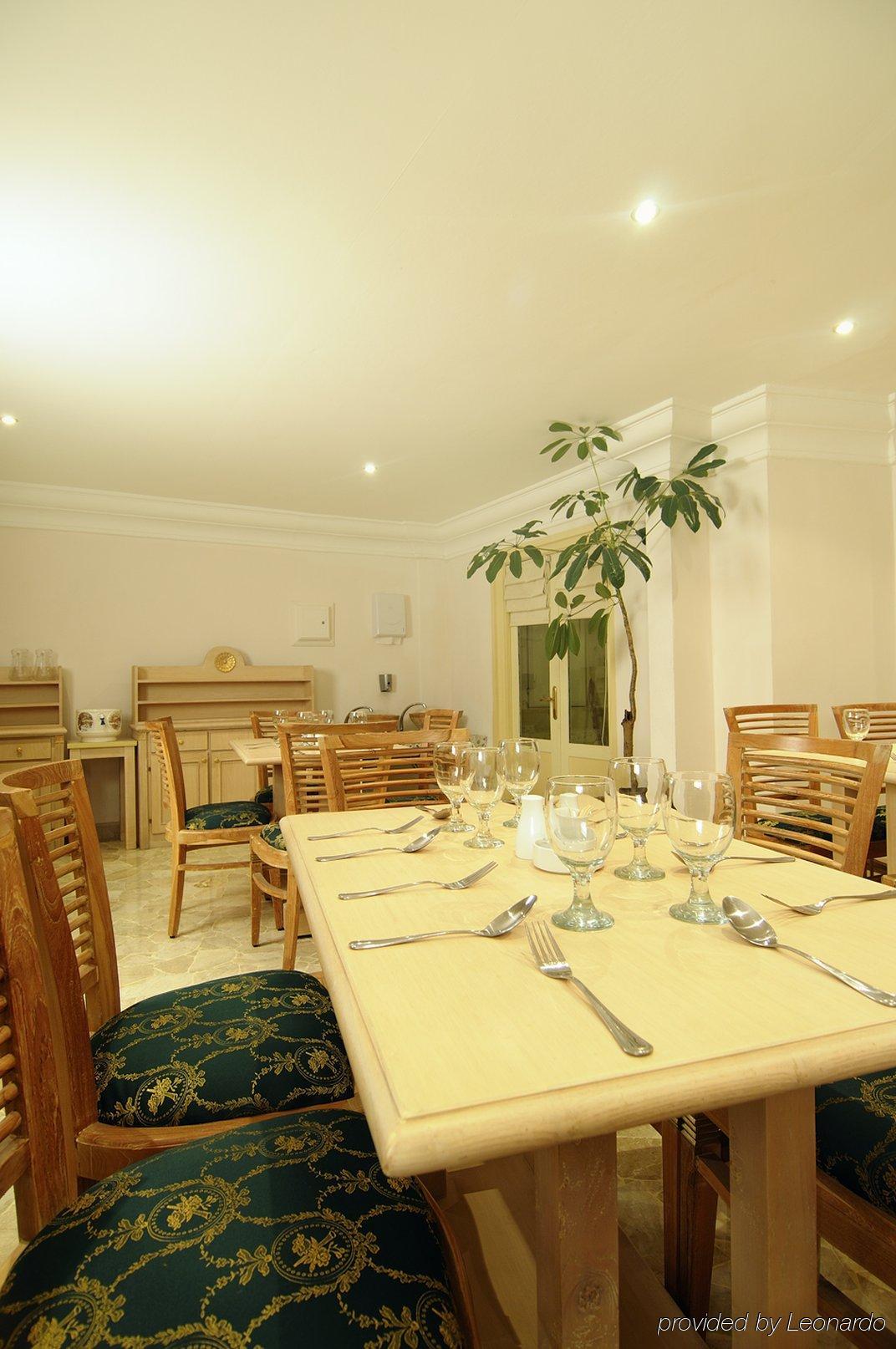 Club Bali Suites At Kota Bunga Cipanas  Εξωτερικό φωτογραφία