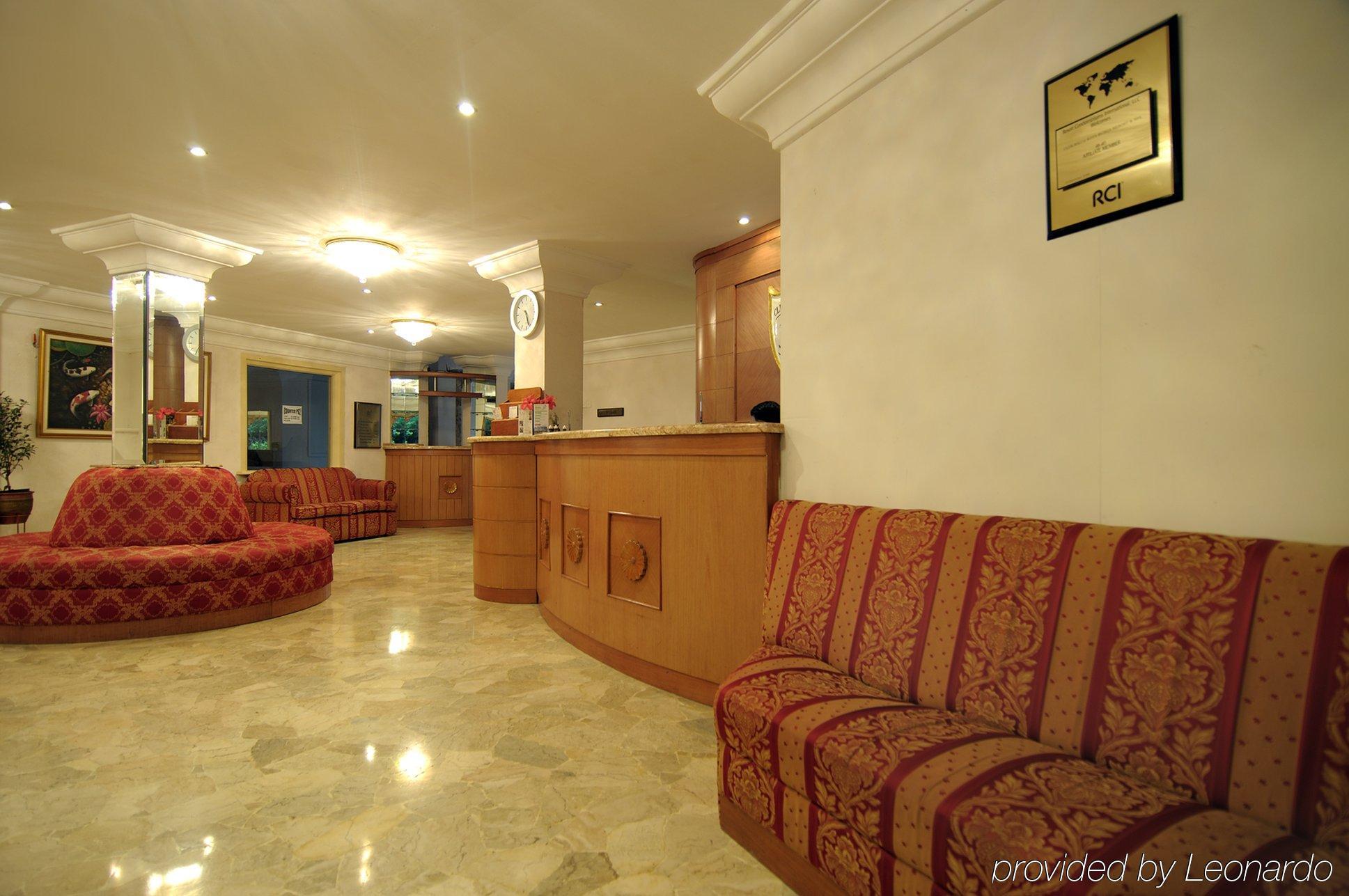 Club Bali Suites At Kota Bunga Cipanas  Εξωτερικό φωτογραφία