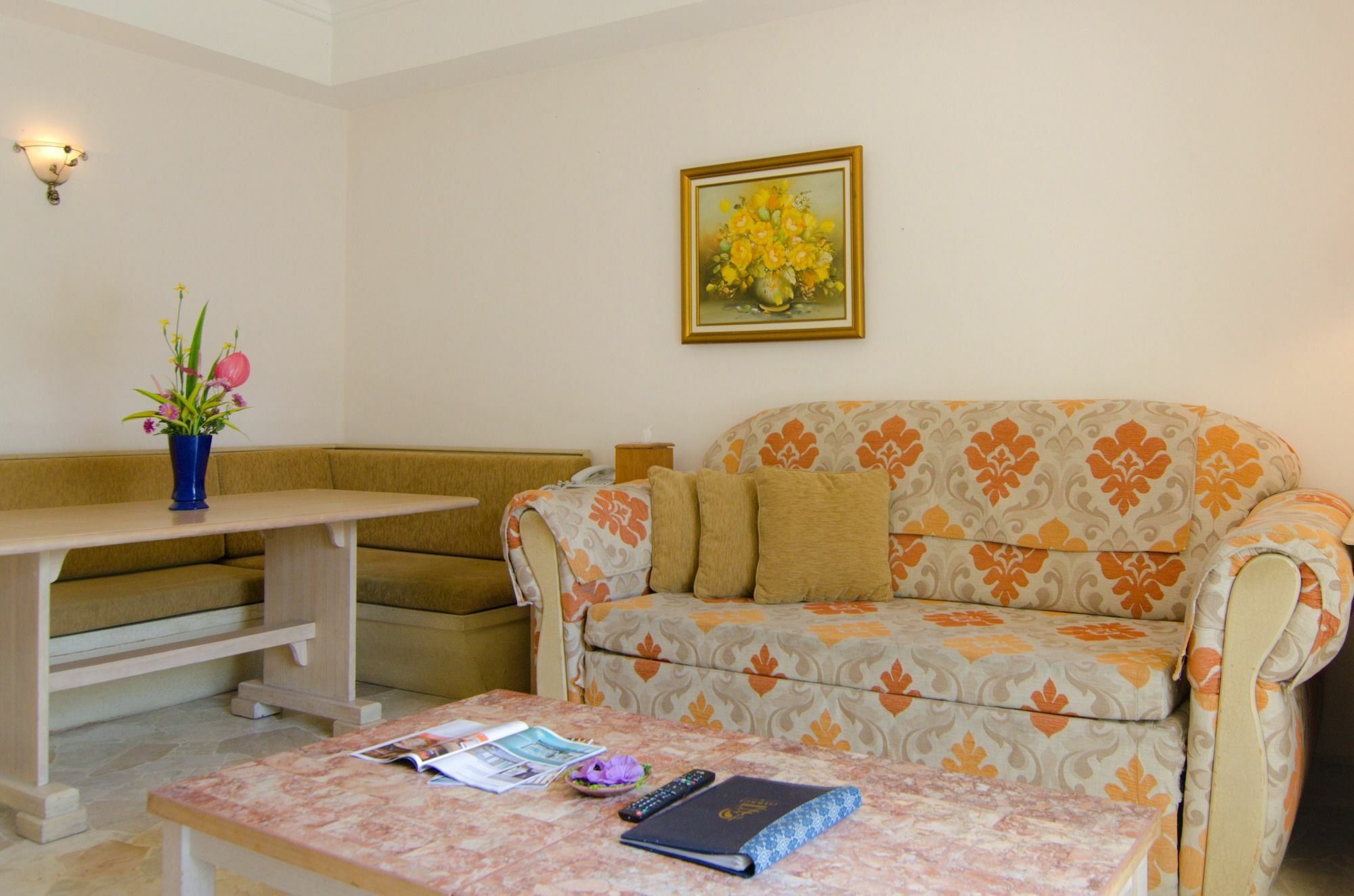 Club Bali Suites At Kota Bunga Cipanas  Εξωτερικό φωτογραφία