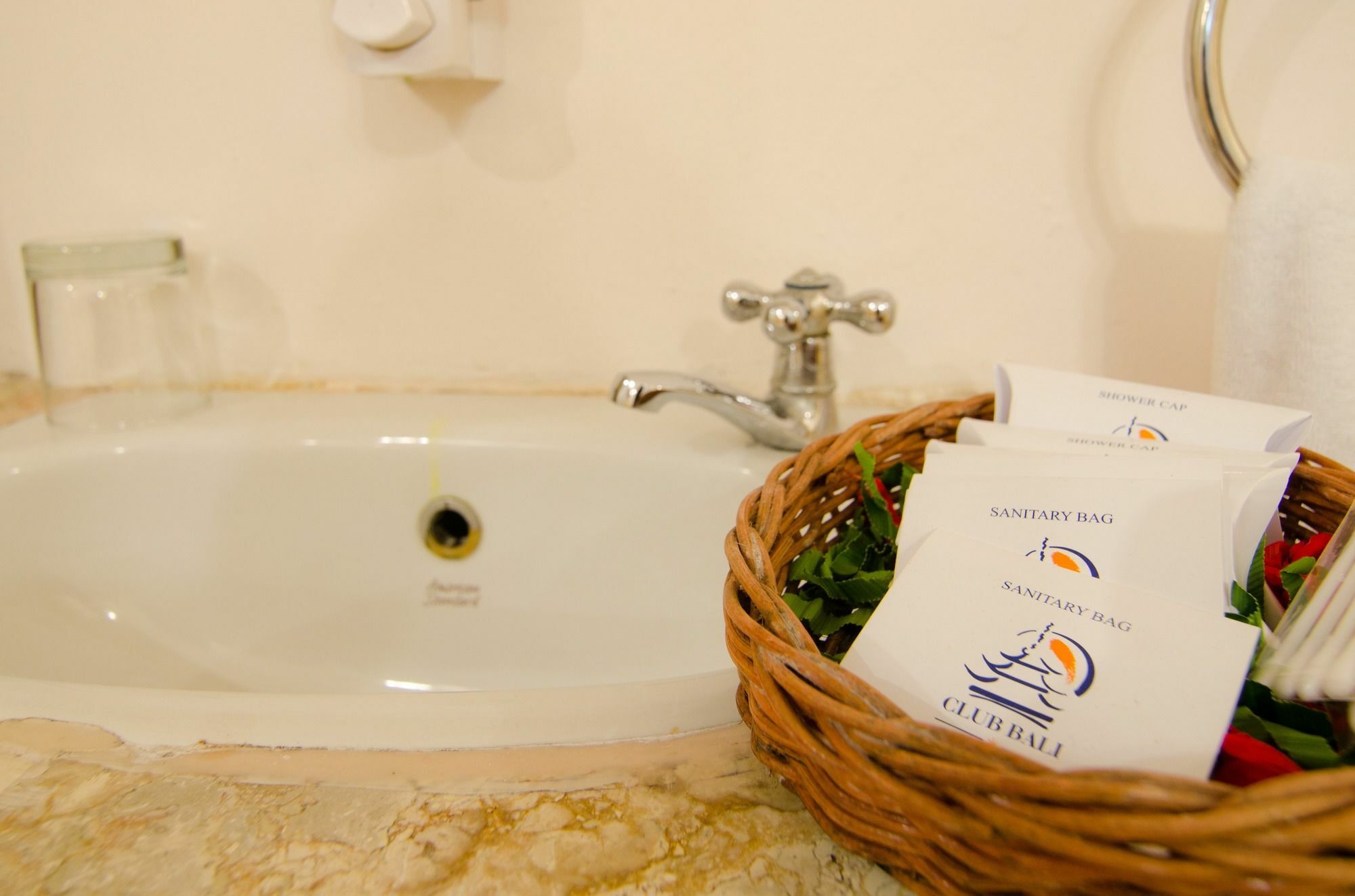 Club Bali Suites At Kota Bunga Cipanas  Εξωτερικό φωτογραφία